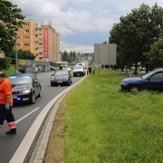 Šetření nehody zkomplikovala facka jako hrom
