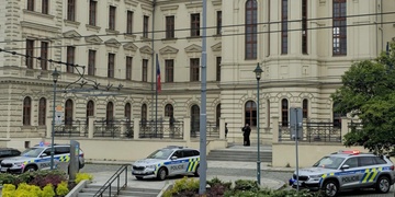 Další nahlášená bomba u plzeňského soudu