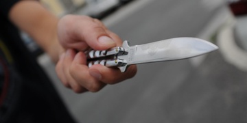 Lupič svou oběť pro pouhých 130 korun pořezal