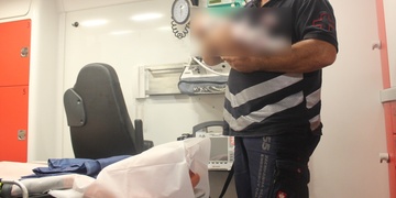 Porod v sanitce dopadl na výbornou