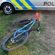 Cyklista po pádu nadýchal přes tři promile