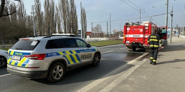 Policisté uzavírali Rokycanskou třídu