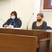 Za udávení seniorky podmínka a zákaz činnosti
