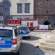 Muž pád z věže nepřežil