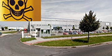 Mladíkovi v ruce vybuchla láhev s kyselinou, je těžce zraněný