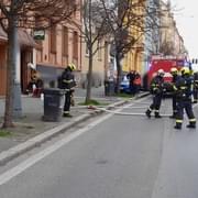 Požár fritézy v restauraci, dvě ženy jsou v péči záchranářů