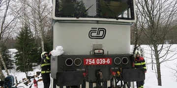 Lokomotiva začala hořet za jízdy