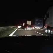 Kamion zablokoval dálnici na Německo