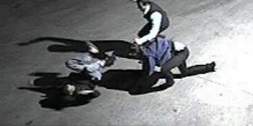 Mladík napadl a těžce zranil strážného v nemocnici