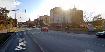 Policie pátrá po řidiči, který srazil a zabil psa