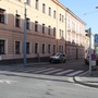 Řidič srazil chodkyni a z místa bez poskytnutí pomoci zraněné ženě okamžitě ujel