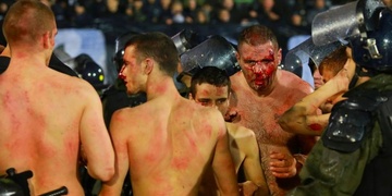 Plzeň čekají rozsáhlé policejní manévry - přijedou srbští "Hrobaři"