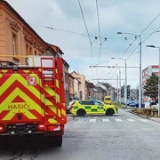 Tragická dopravní nehoda, chodec střet s autem nepřežil