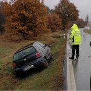 Další těžce opilá řidička nezvládla svůj vůz