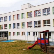 Pohotová učitelka v mateřské školce zachránila holčičku