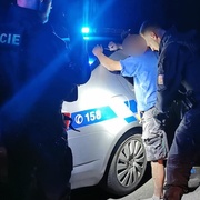 Tři opilci byli přistiženi za volanty aut