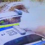 Muž odpálil výbušninu na policejním voze - pokračování