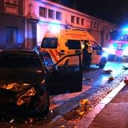 Vážná dopravní nehoda zcela zablokovala Tylovu ulici