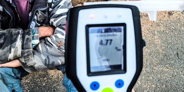 Ukrajinka nadýchala 4,49 a Čech dokonce 4,77 promile