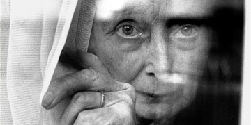 90letou stařenku okradli o 84 000 korun