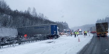 Uzavírá se dálnice D5 před Rozvadovem