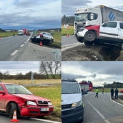 Náraz auto odhodil do příkopu