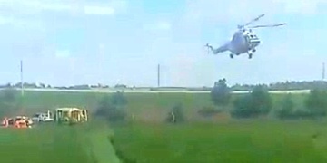 Motokrosový jezdec nezvládl hazardní skok