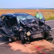Zloděj odcizil mobil zemřelého řidiče