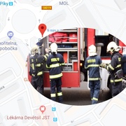 Mláto omezilo dopravu na Koterovské v Plzni