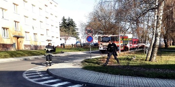 Únik plynu v bytovém domě