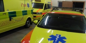 Opilec si vymyslel pád z okna a zbytečně zaměstnal dva vozy ZZS a jeden PČR