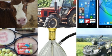 Traktor, čtyřkolka, mobily, tenisové rakety a míčky, ale i živá telátka