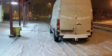 Těžce opilý vjel na vlakovém nádraží přímo do kolejiště s úmyslem zaparkovat