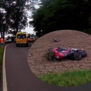 Havárie motocyklu i nákladního vozu komplikují dopravu