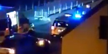 Střelba, rvačka s basebalovými pálkami i útok psa