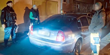 "Ale já jsem si jel jen natankovat," vysvětloval jízdu muž s platným zákazem řízení