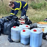 Nebezpečné chemikálie s pozůstatky po výrobě pervitinu