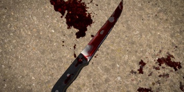 Policie šetří případ ženy s bodnou ranou v břiše