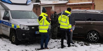 Po nadýchání oxidu uhelnatého zemřel otec i syn