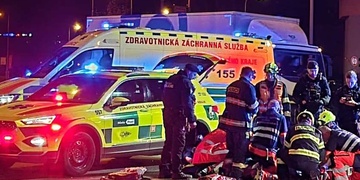 Vozidlo na přechodu srazilo teprve osmiletou dívenku