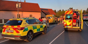 Třináctiletý chlapec jedoucí na motocyklu způsobil dopravní nehodu