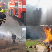 Požár bagru i výrobny pelet, byl vyhlášen druhý stupeň požárního poplachu