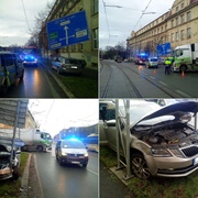 Po střetu skončil vůz ve značce