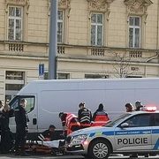 Řidič zkolaboval v centru Plzně