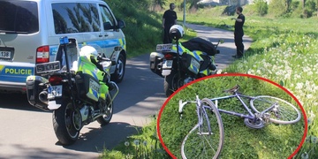 Senior na kole srazil a zranil dítě