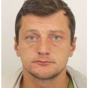 Tirala se zřejmě ukrývá mezi bezdomovci v Plzni