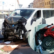 Nedání přednosti - zranění a více než půlmilionová škoda