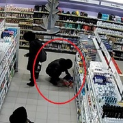 Kradli prakticky cokoli, co viděli, dokonce i kondomy a vibrátory