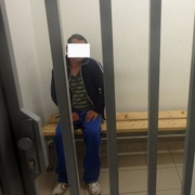 Na kriminálce simuloval sebevraždu oběšením