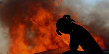 Pitva prokázala, že na ubytovně uhořela mladá dívka z Karlovarska